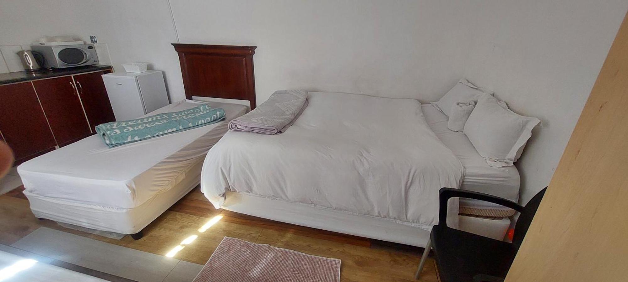 Leone Paris Appartement Windhoek Buitenkant foto