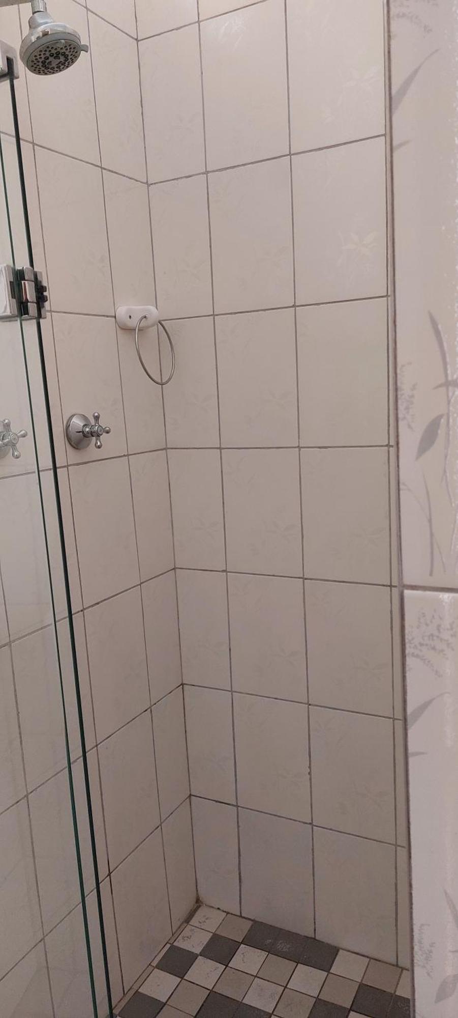 Leone Paris Appartement Windhoek Kamer foto